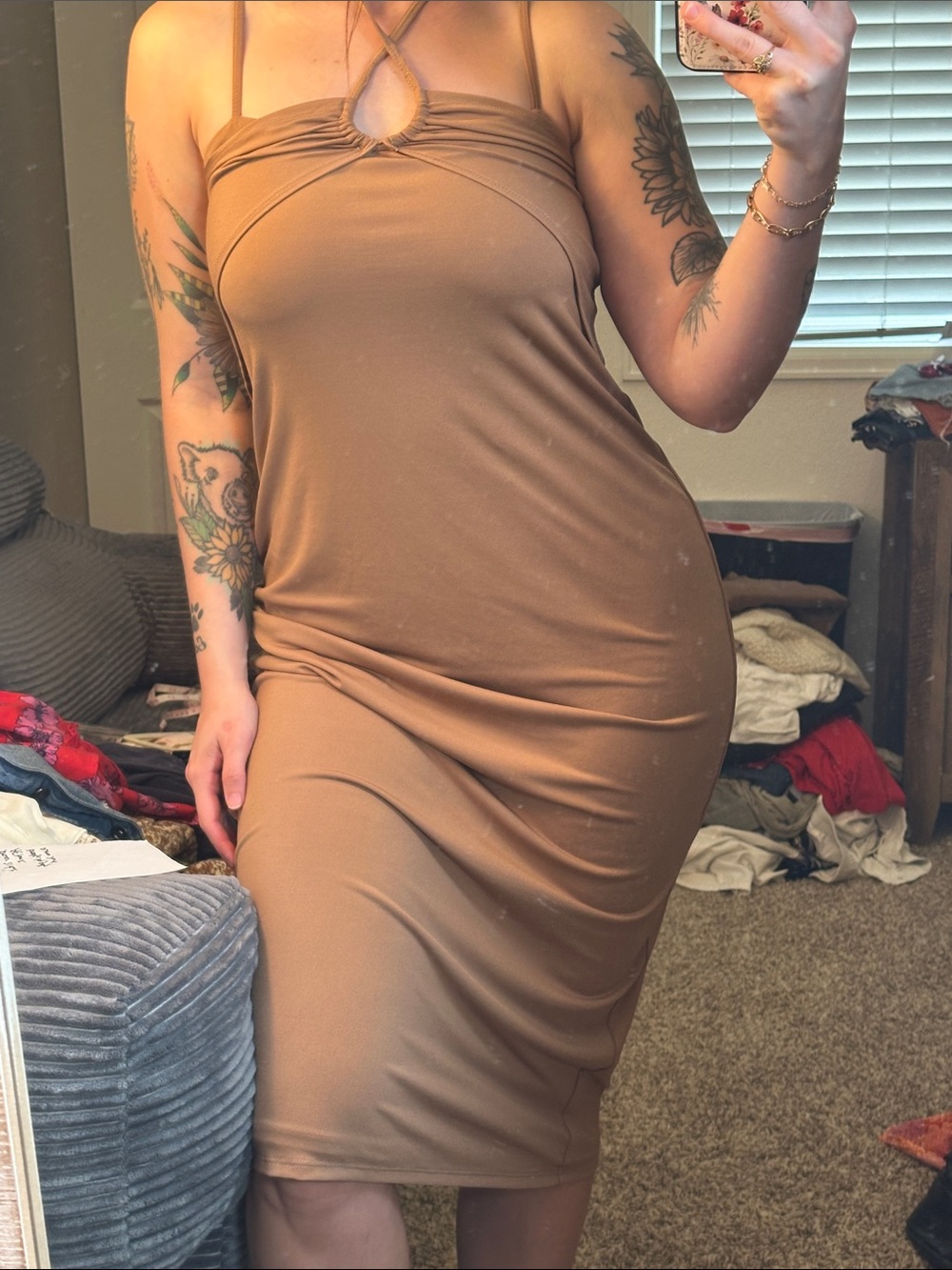Abercrombie & Fitch Sleek Brown Bodycon‎ Midi Dress with Keyhole Neckline